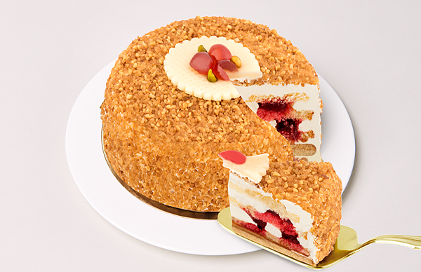 Haselnuss-Krokant-Torte